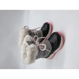 Carter's - EUC - Girls Size 7T - Winter Boots W/ Faux Fur Lining